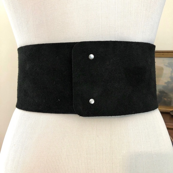 Nidodileda unique black 100% suede ornate belt with silver and gemstone accents - Picture 6 of 6